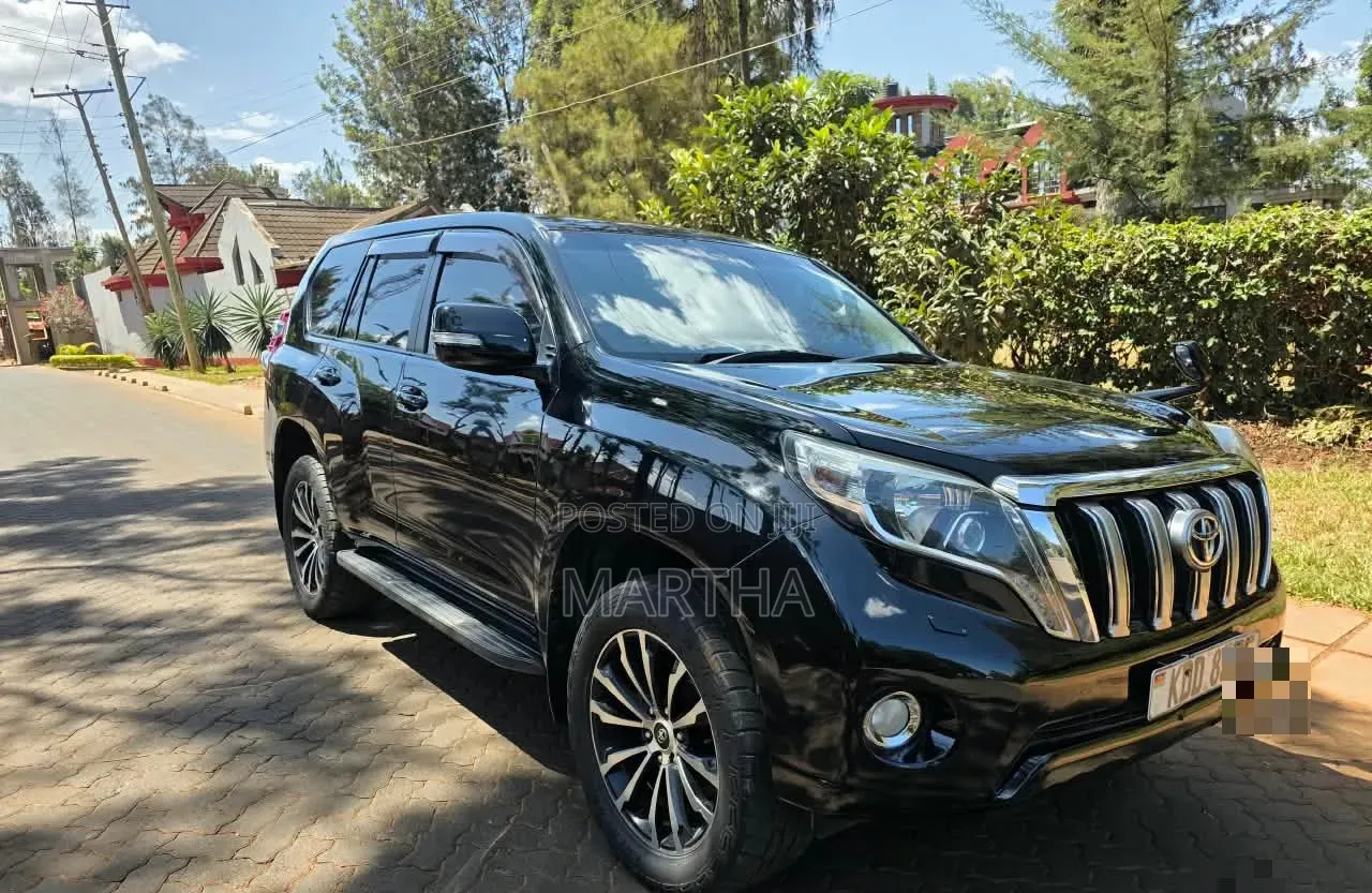Toyota Land Cruiser Prado 2015 Black