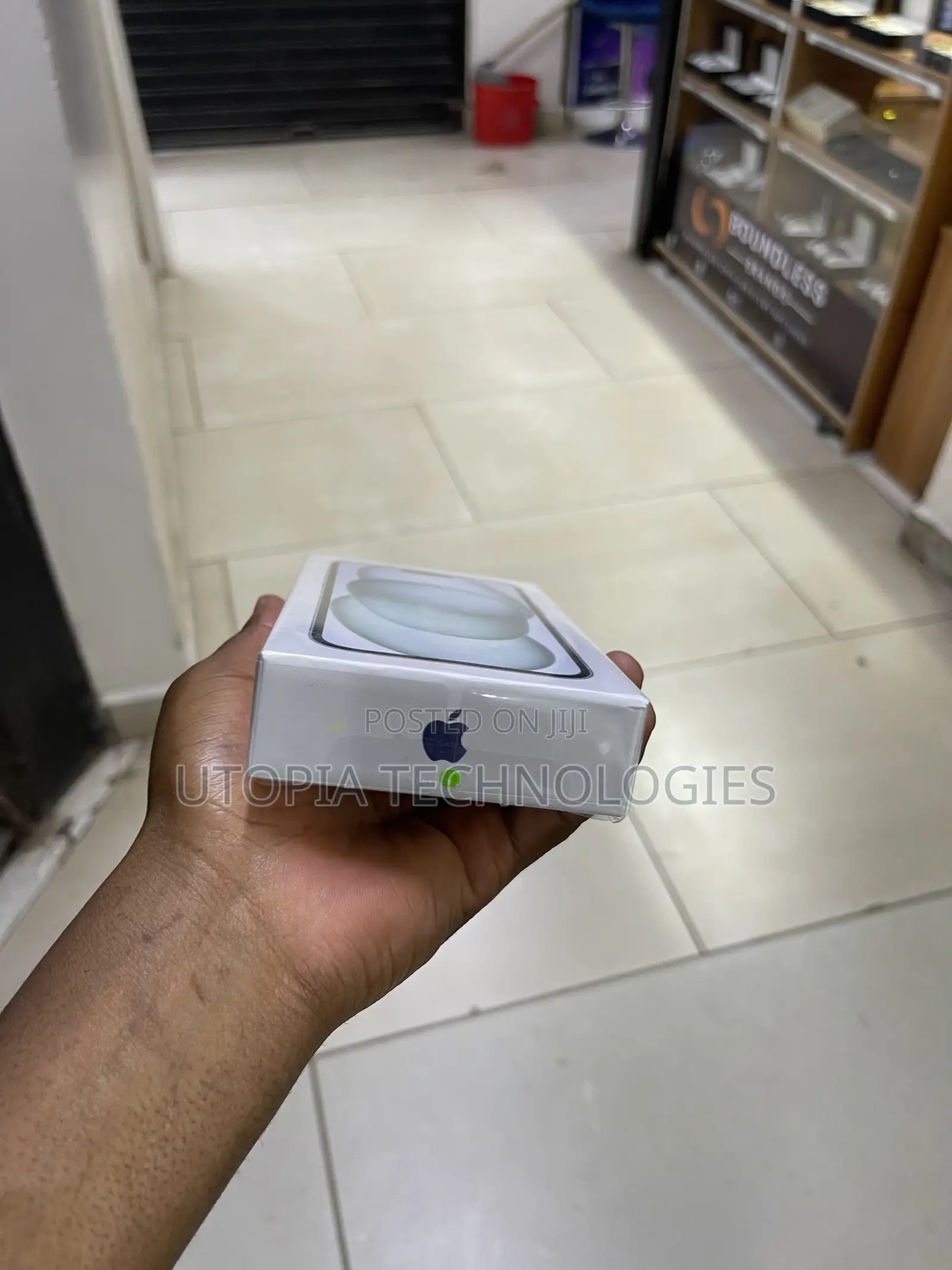 New Apple iPhone 15 256 GB Pink