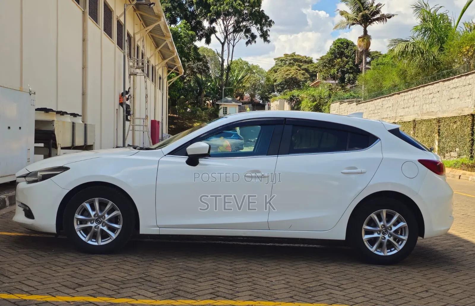 Mazda Axela 2016 White