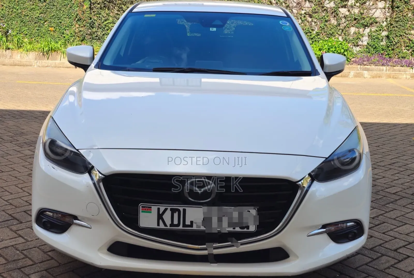 Mazda Axela 2016 White