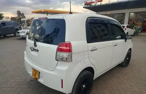 Toyota Spade 2012 White