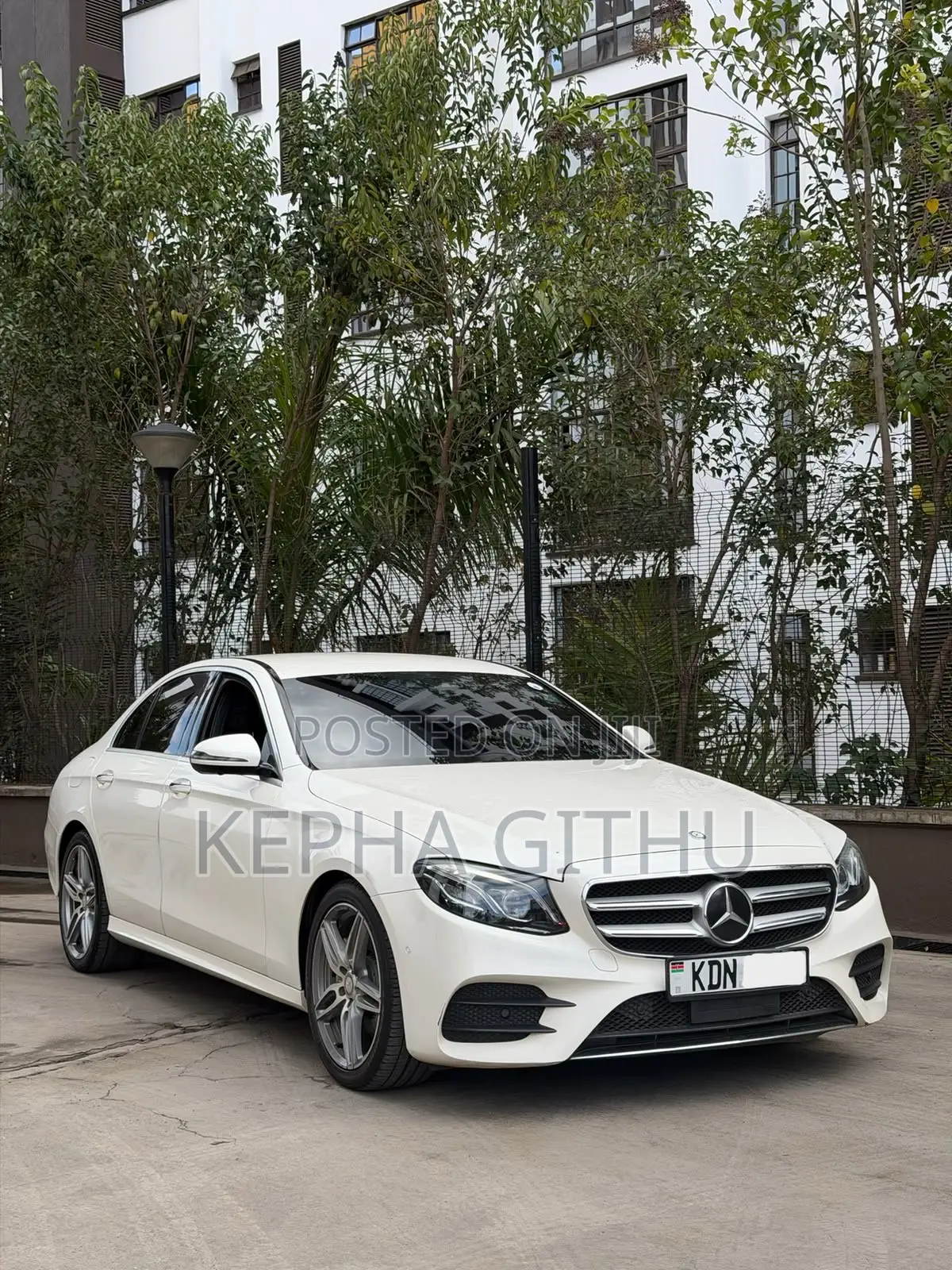 Mercedes-Benz E250 2016 White