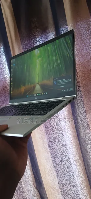Laptop HP EliteBook 840 G7 8GB Intel Core i5 SSD 256GB