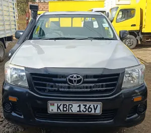 Toyota Hilux 2011 Beige