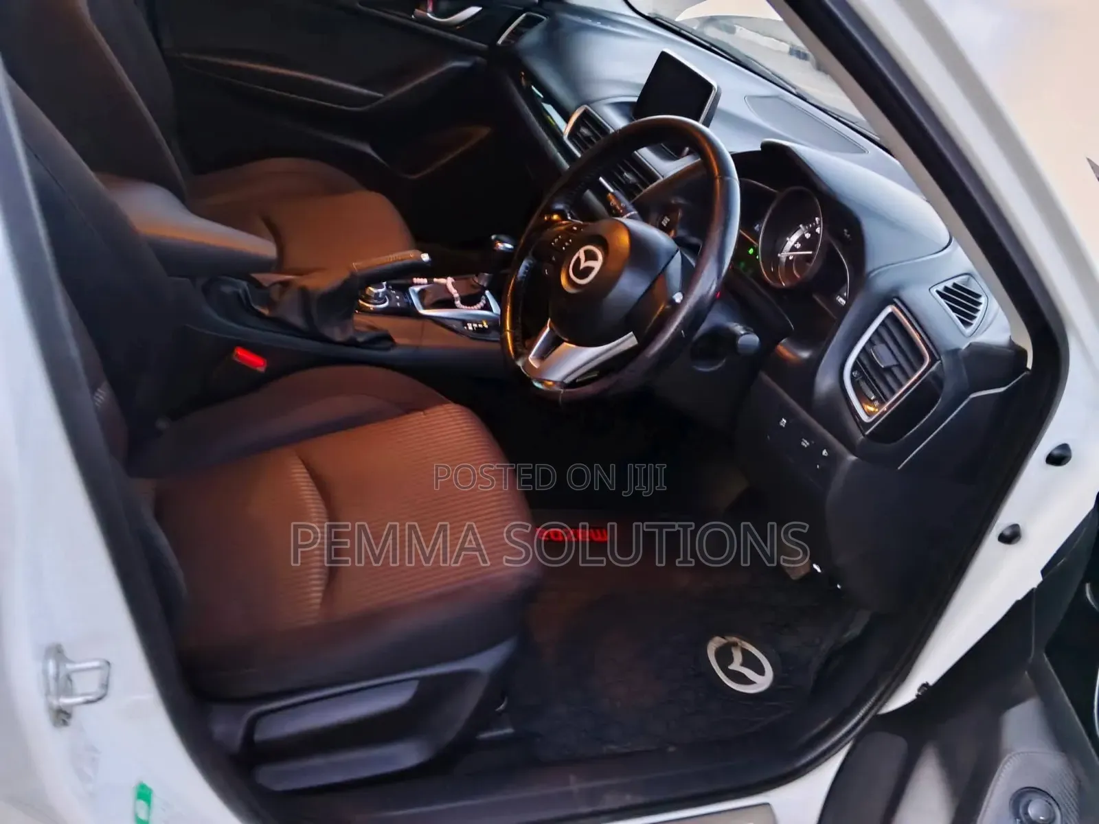 Mazda Axela 2015 White