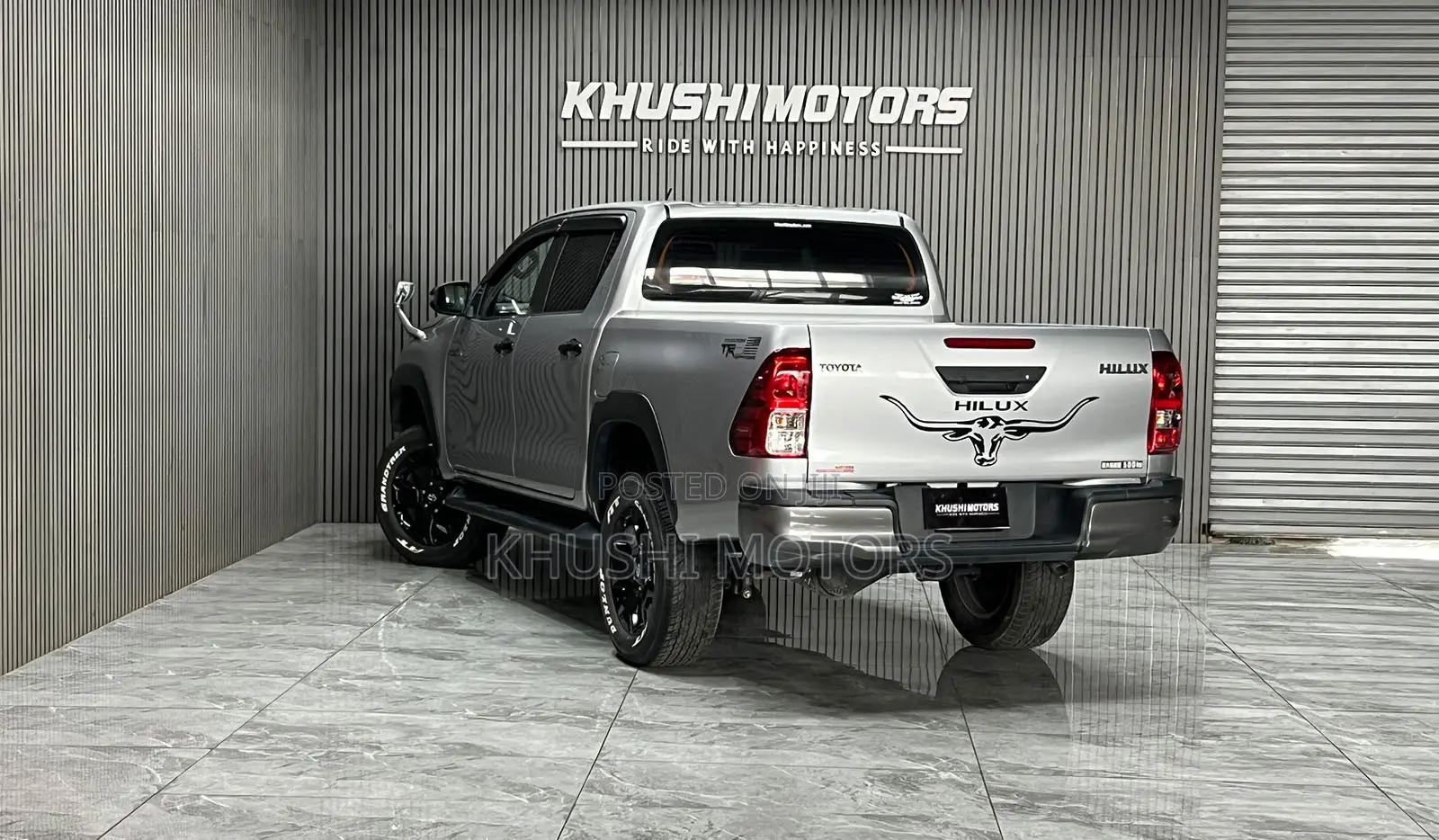 Toyota Hilux 2020 Silver