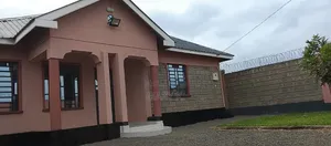 3bdrm Bungalow in Tola, Ngoingwa Estate for rent