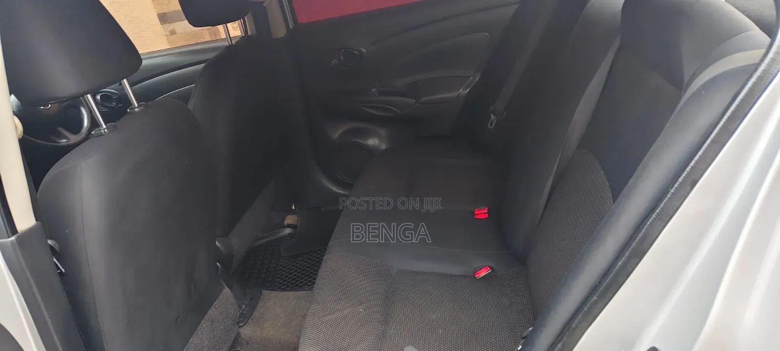 Nissan Latio 1.2 2014 Silver