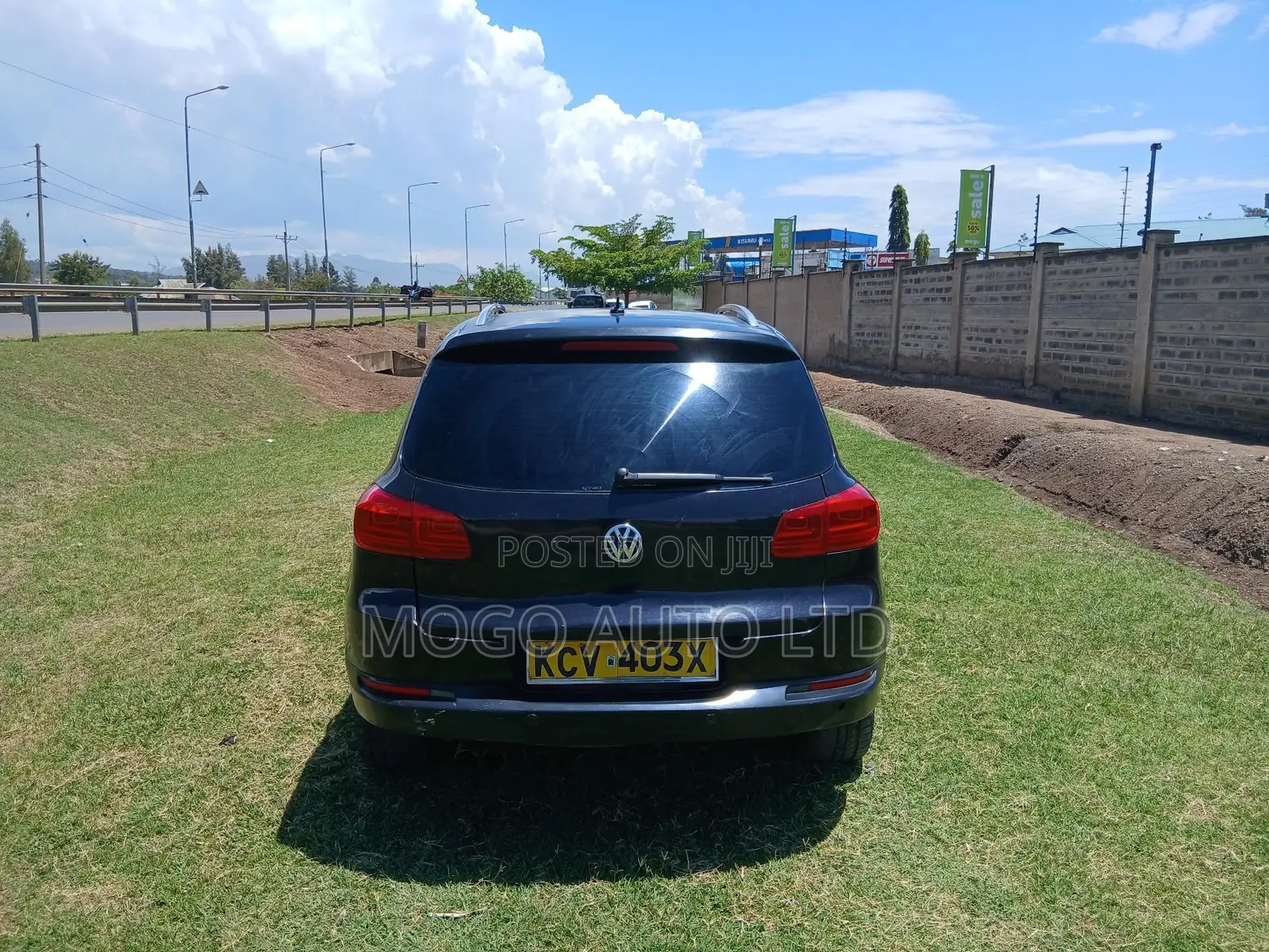 Volkswagen Tiguan 2012 Black