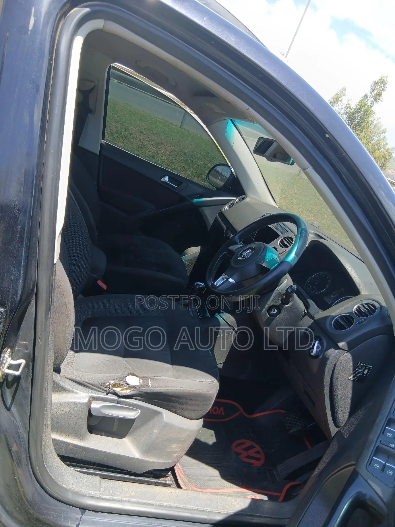 Volkswagen Tiguan 2012 Black
