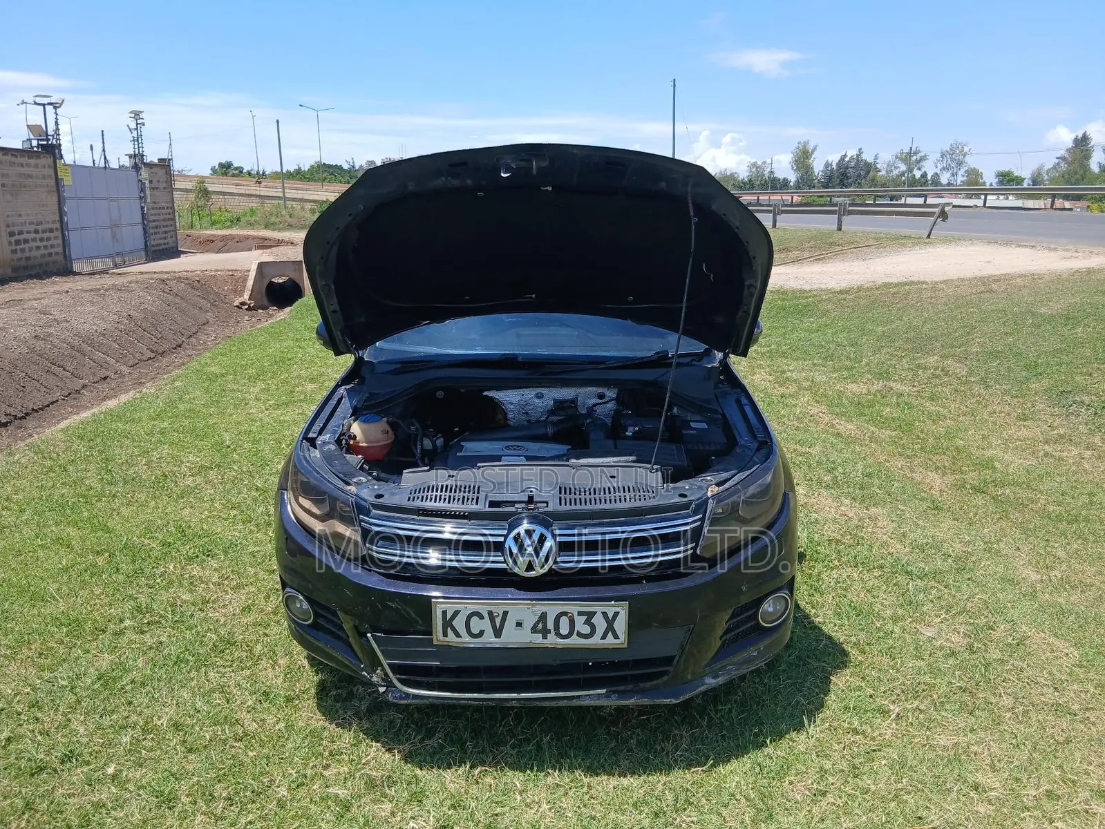 Volkswagen Tiguan 2012 Black