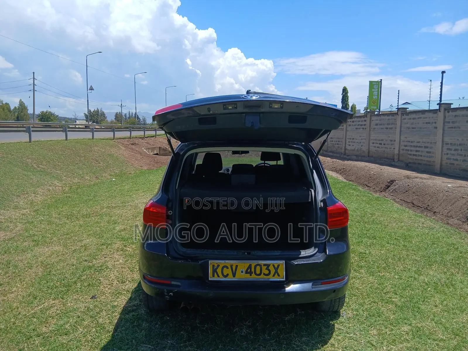 Volkswagen Tiguan 2012 Black