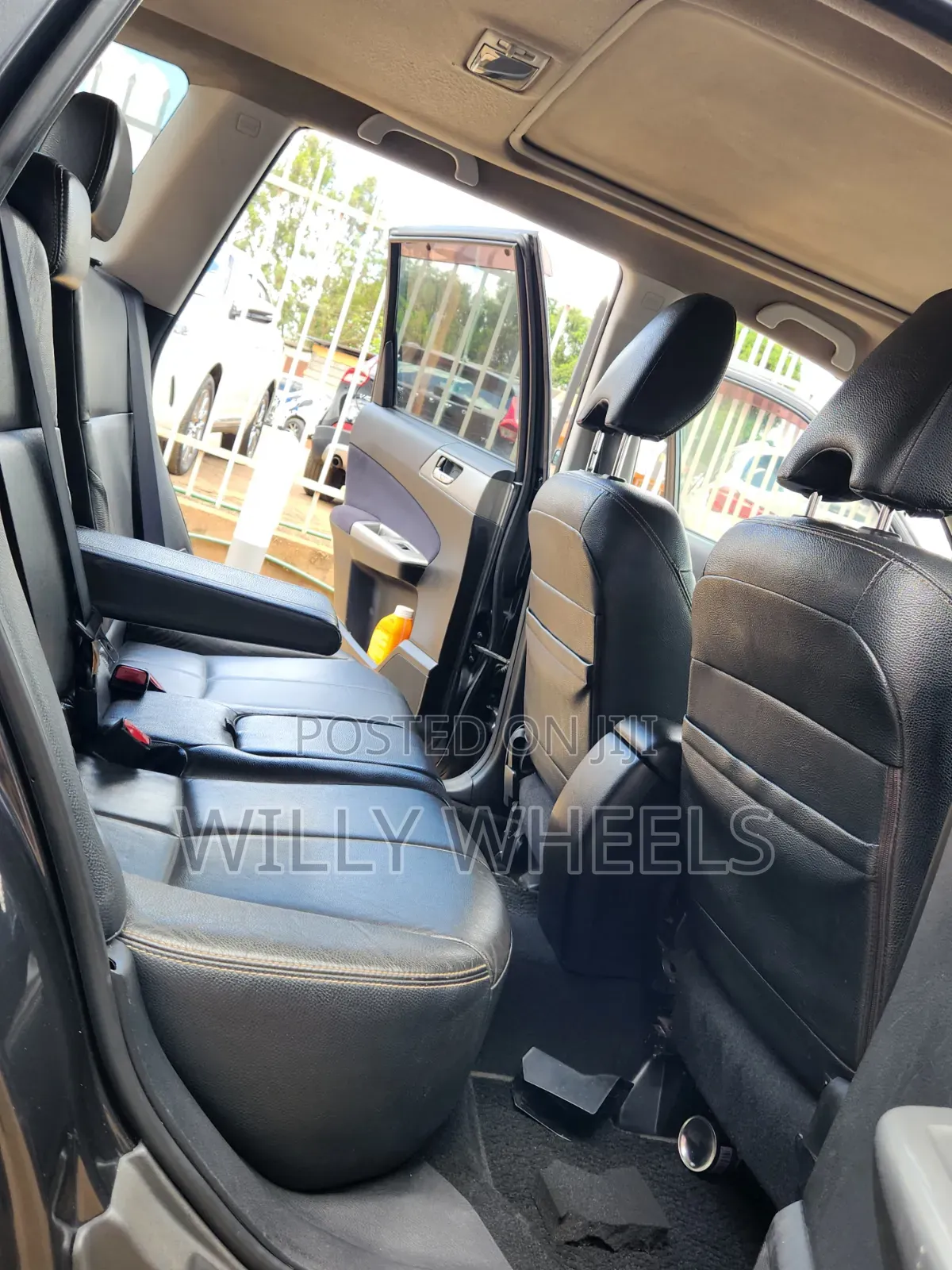 Subaru Forester 2010 Gray