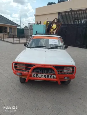 Nissan 1400 1992 White