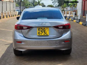 Mazda Axela SV Premium 2014 Silver