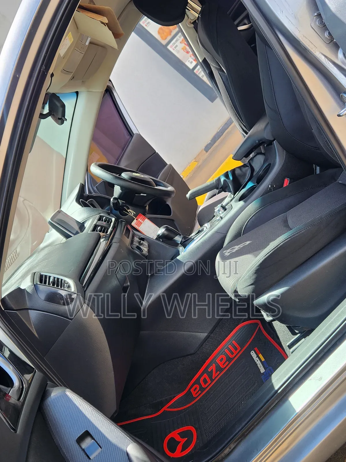 Mazda Axela SV Premium 2014 Silver
