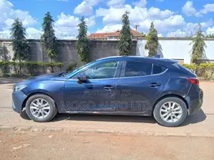 Mazda Axela SV Premium 2014 Blue