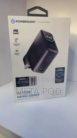 Powerology VoltFlow 140W 4-Port GaN Charger With TFT Display