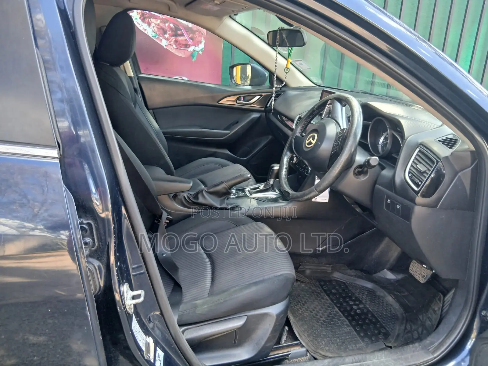 Mazda Axela SV Premium 2014 Blue