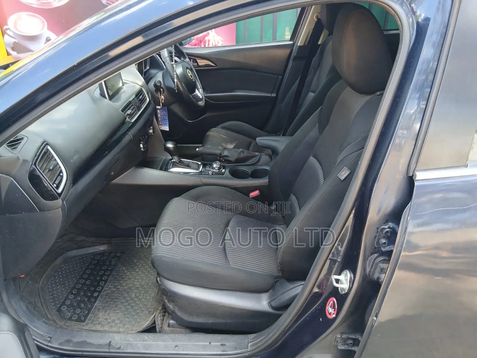 Mazda Axela SV Premium 2014 Blue