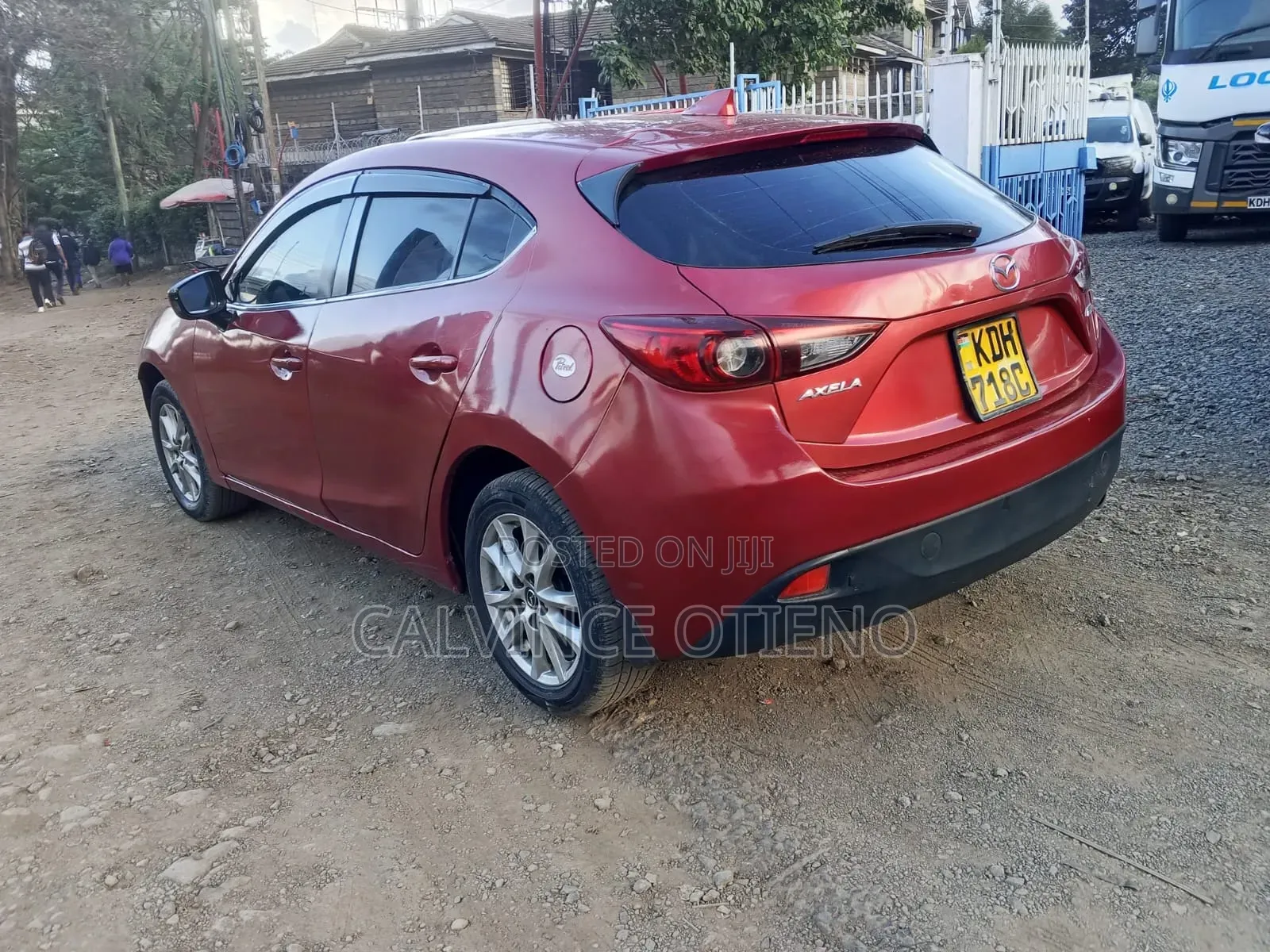 Mazda Axela 2015 Red