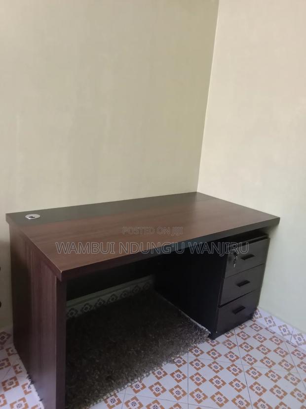 Office Table - main view