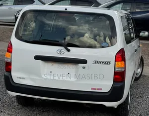 Toyota Succeed 2019 White