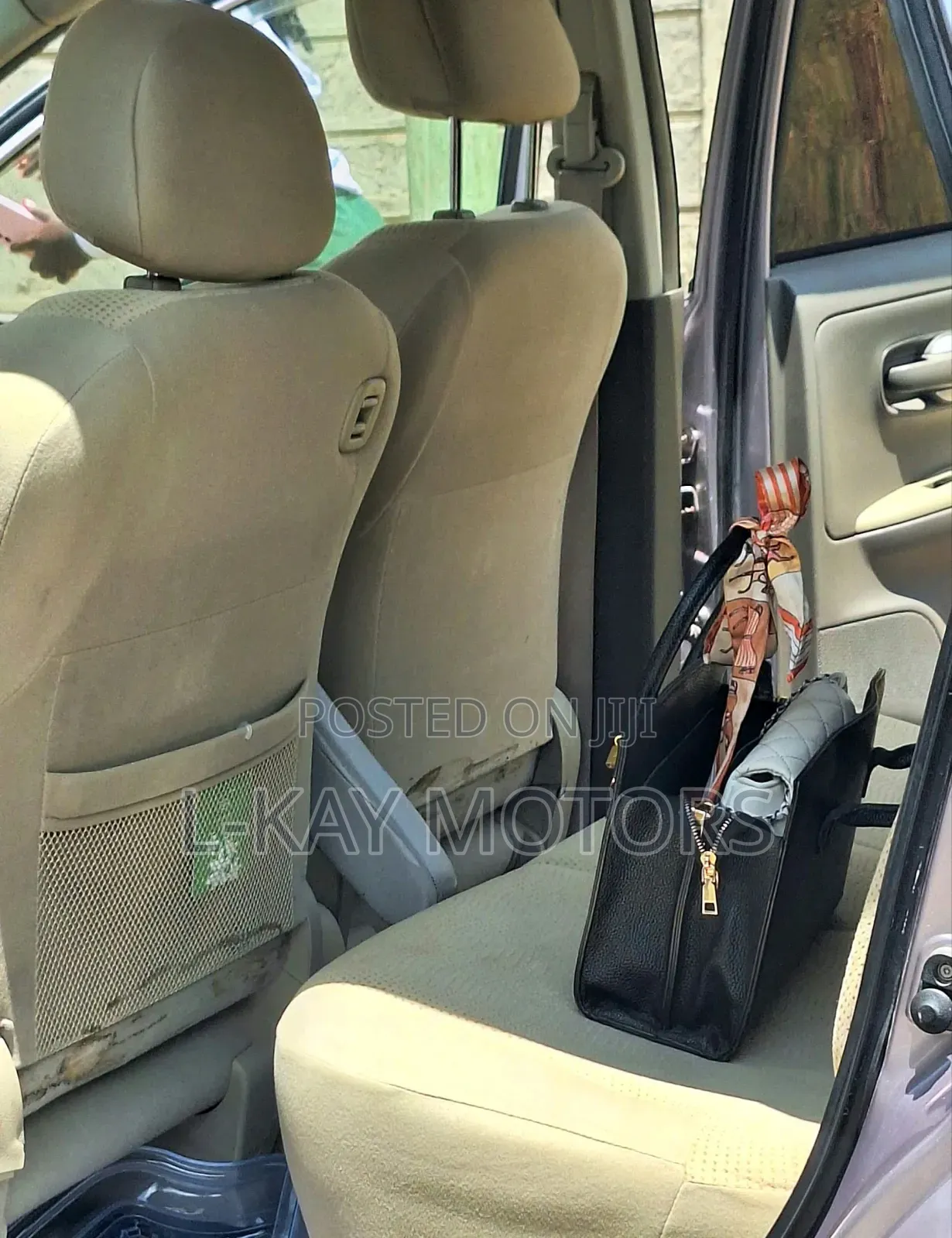 Nissan Note 2010 Pink