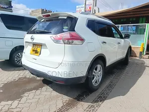 Nissan X-Trail 2.0 Petrol AWD 2015 White
