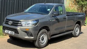 Toyota Hilux 2025 Gray