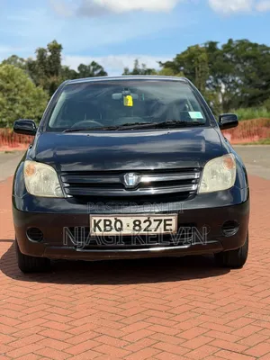 Toyota IST 2005 Black