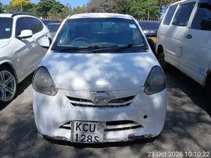 Daihatsu Mira 2012 White