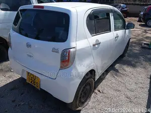 Daihatsu Mira 2012 White