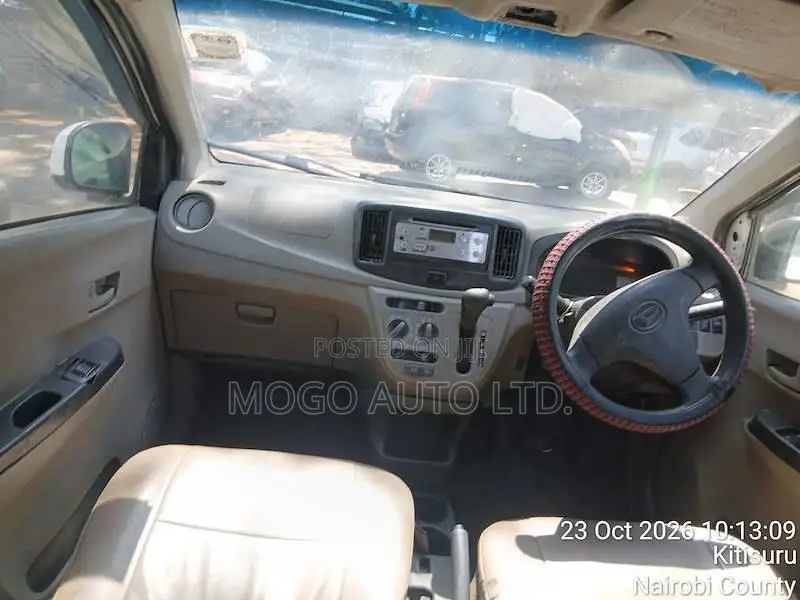 Daihatsu Mira 2012 White