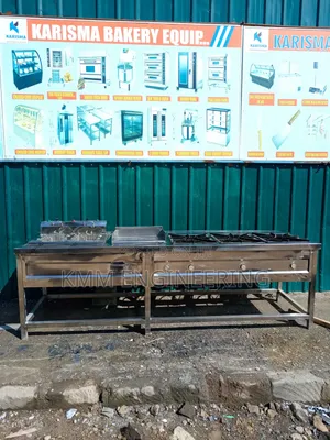 Stainless Steel Combined Cooker With Fryer, Griddle and 3 -Burners