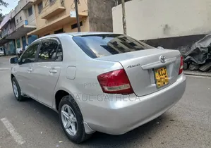 Toyota Axio 2009 Silver