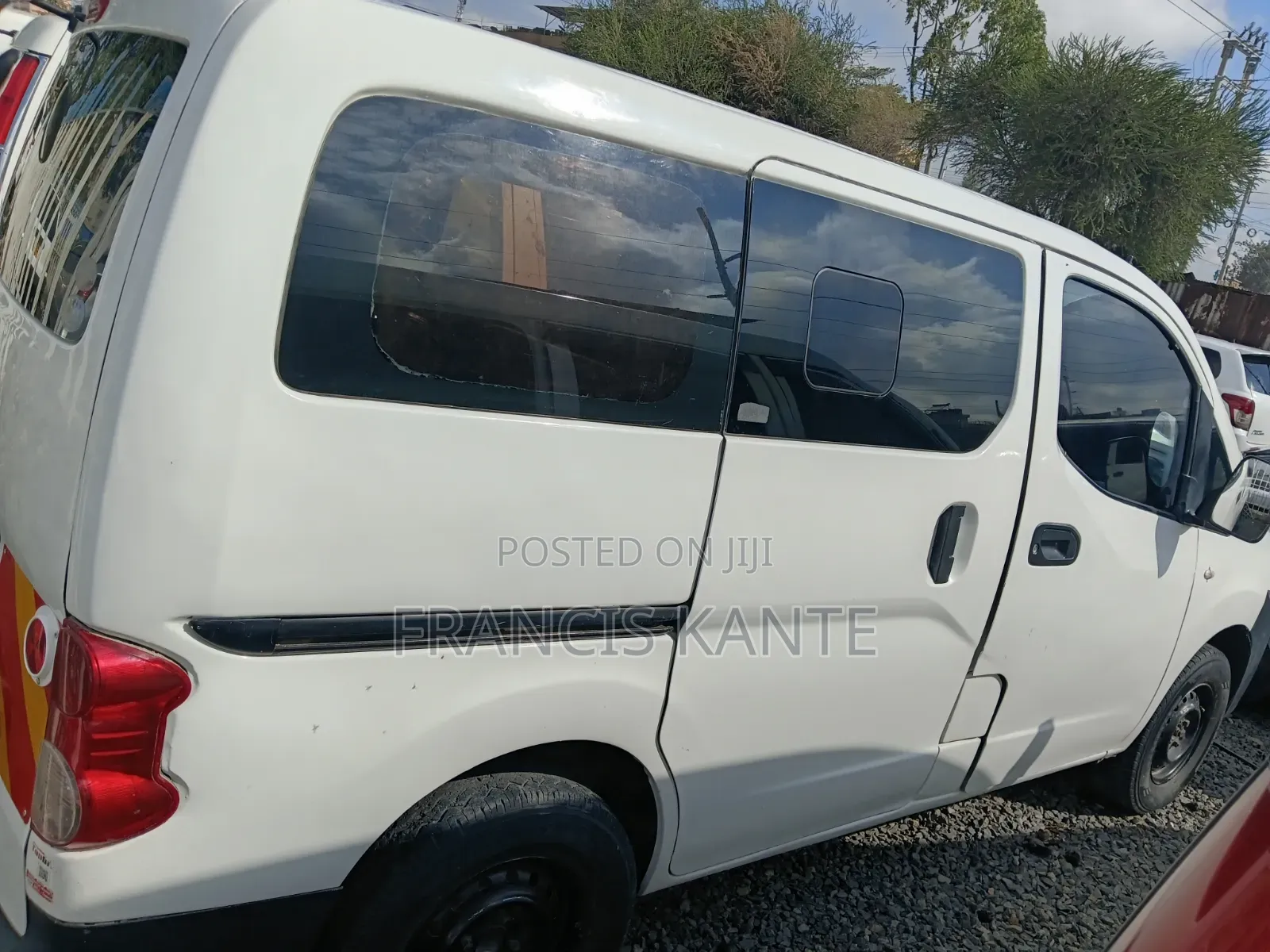 Nissan NV200 2010 White