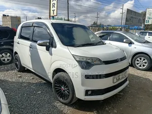 Toyota Spade 2014 White