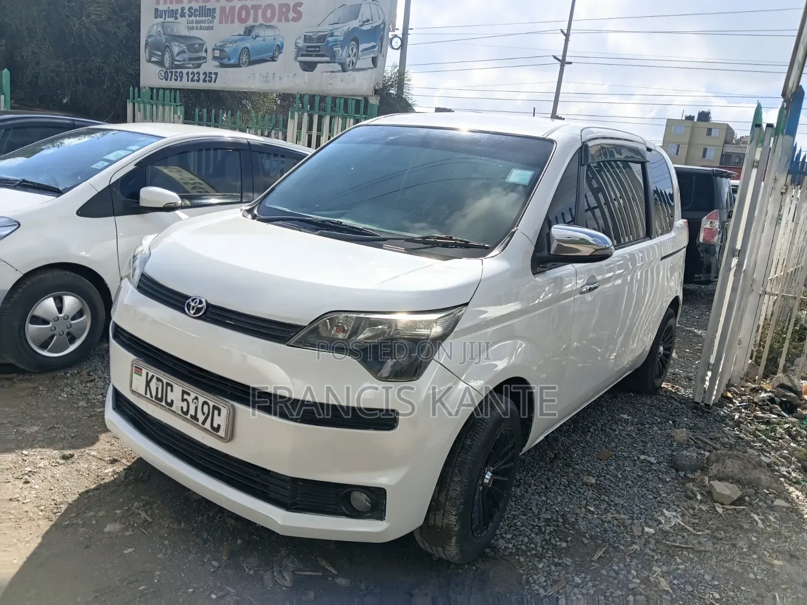 Toyota Spade 2014 White