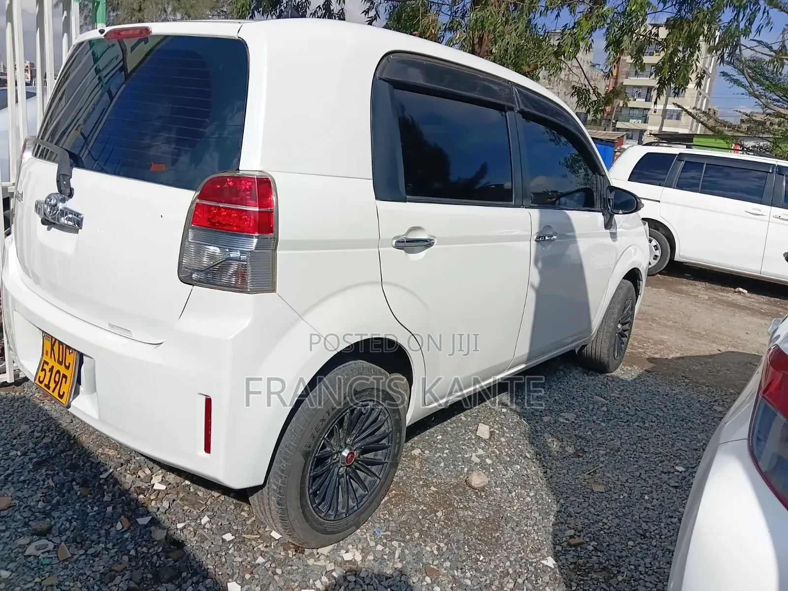 Toyota Spade 2014 White
