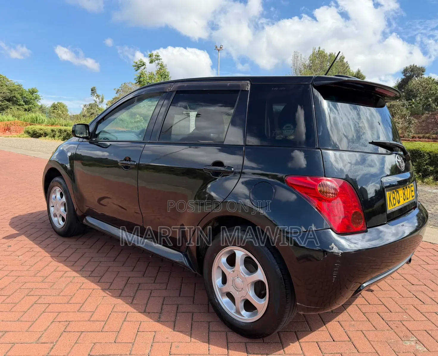 Toyota IST 2005 Black