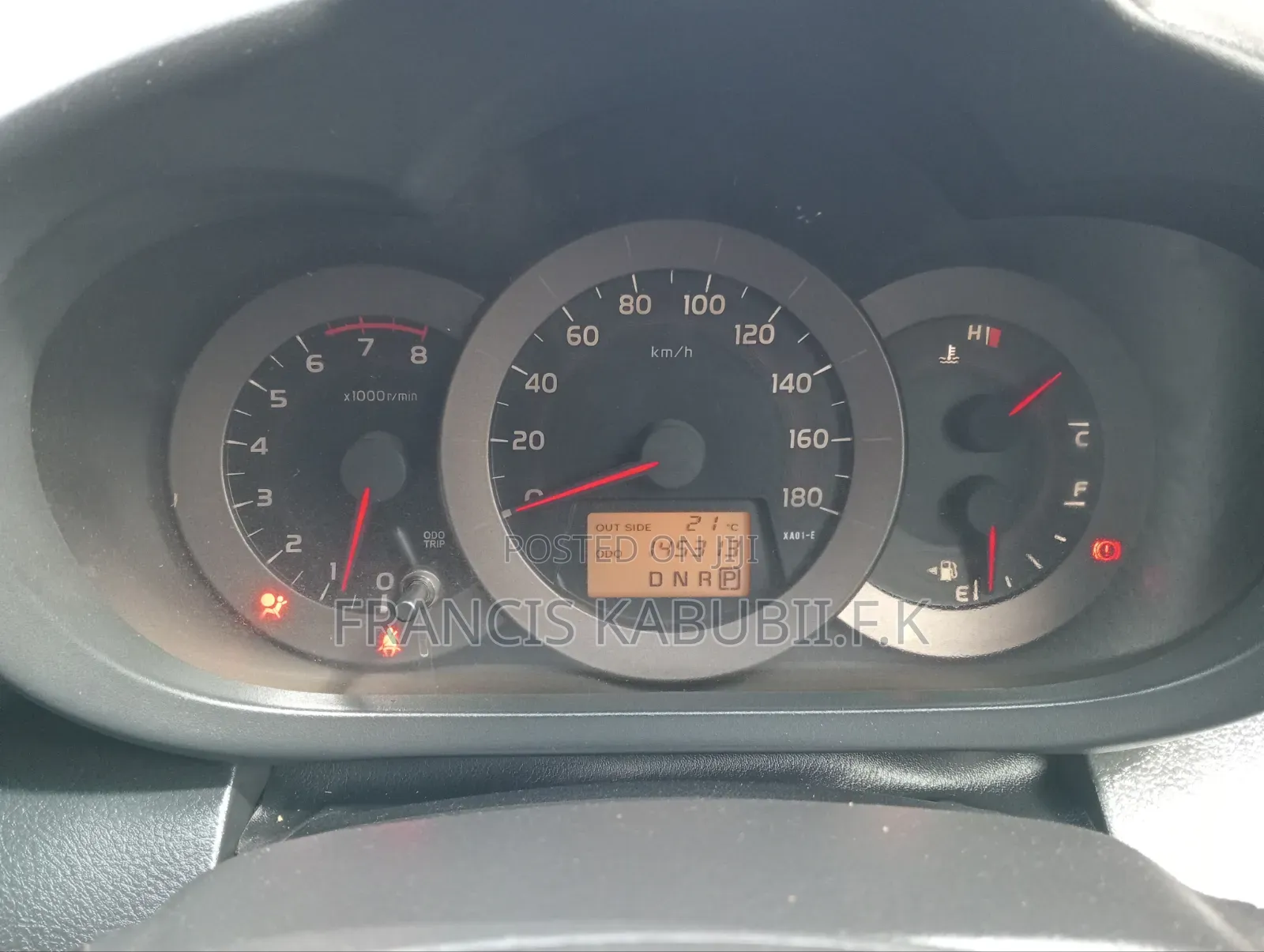Toyota Vanguard 2012 Gold