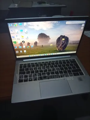 Laptop HP EliteBook 830 16GB Intel Core i7 SSD 256GB