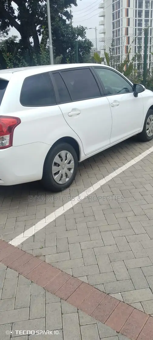 Toyota Corolla Fielder 2014 White