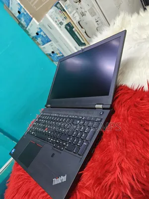 Laptop Lenovo ThinkPad P15s 32GB Intel Core i7 SSD 512GB