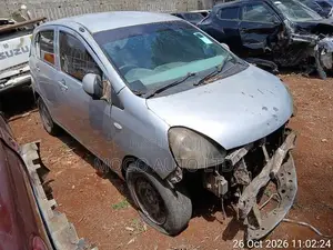 Toyota Pixis 2012 Silver