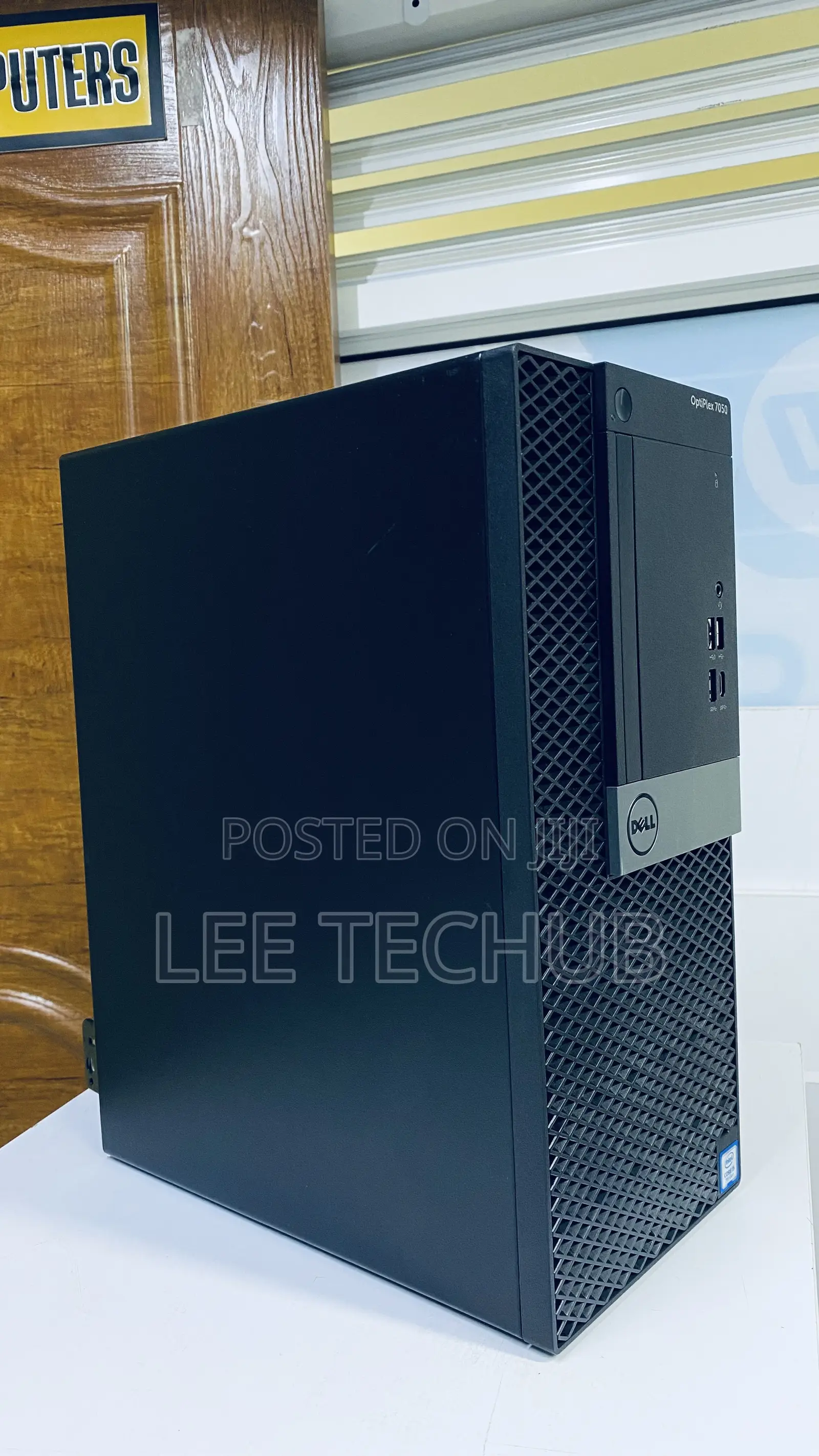 Desktop Computer Dell Optiplex 7050 8GB Intel Core i5 SSD 256GB