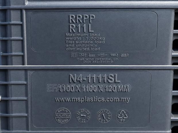 Plastic Pallets - thumbnail 3