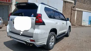 Toyota Land Cruiser 2019 Pearl