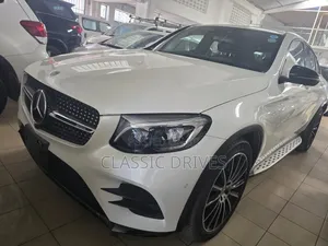 Mercedes-Benz GLC-Class 2019 White